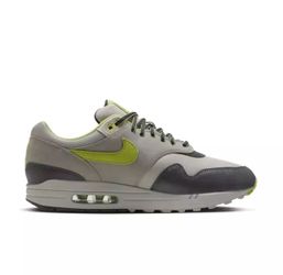 Nike Air Max 1 SP HUF Pear Green  Sz 9