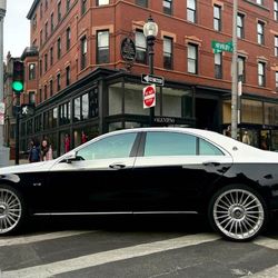 Wheels S600 V12 40000 This Car Is Custom 93000 Miles Very Rare Also Have Original Factory Maybach Wheels 