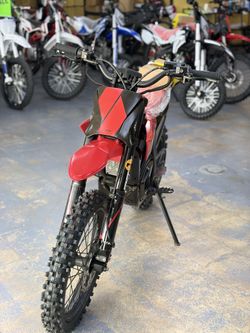 Throne Cycles Strike Shadow 72V In Stock