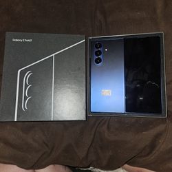 Galaxy Z FOLD 7