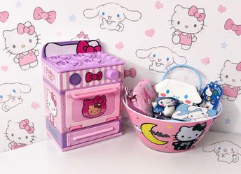 Hello Kitty Gift Basket