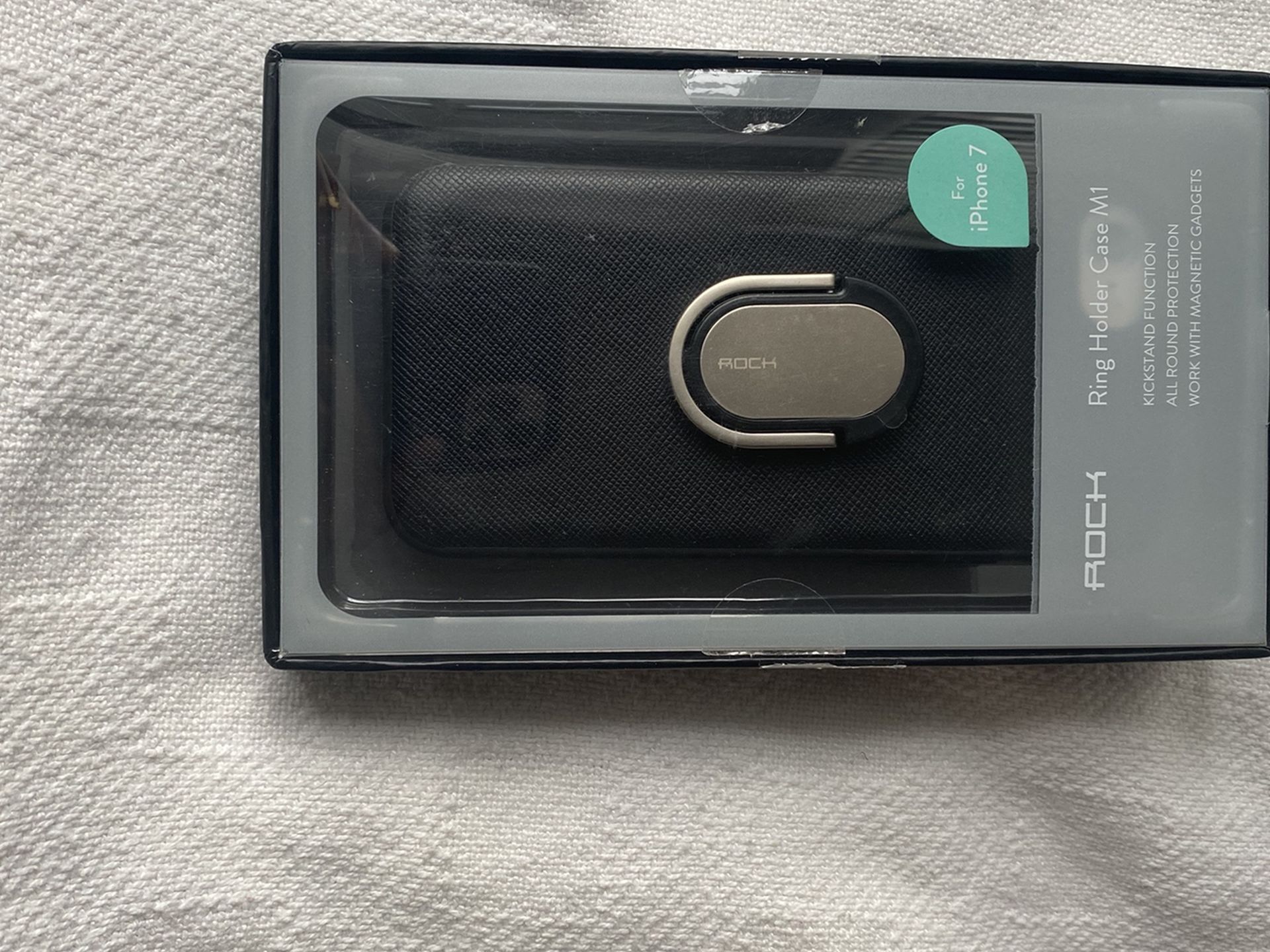 Black iPhone 7 Case With Ring Holder.