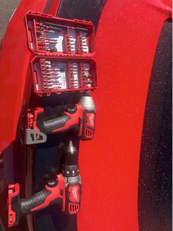New Milwaukee Drill Set