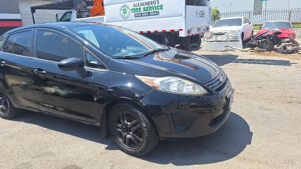 2012 Ford Fiesta
