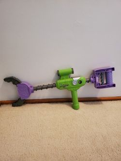 Disney Park-  Toy Story- Buzz Lightyear Claw Grabber