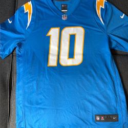 🔥 Justin Herbert NFL Jersey - Size XL 🔥