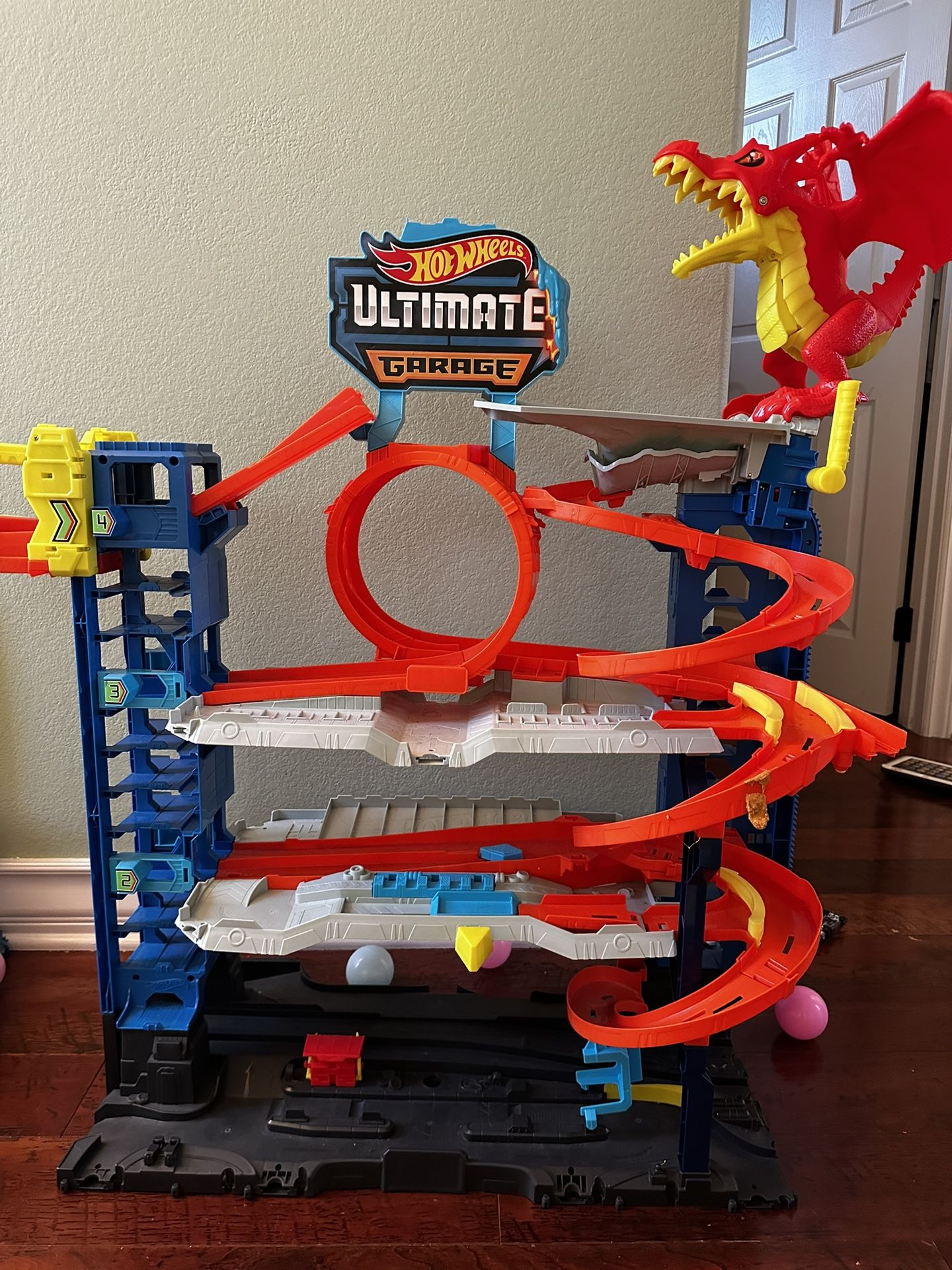 Hot Wheels Ultimate Garage