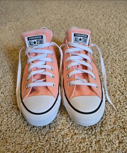 Womens converse size 10