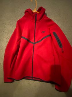 Red Nike Tech