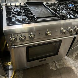 Thermador 36” gas range stainless steel 2yr warranty Ty