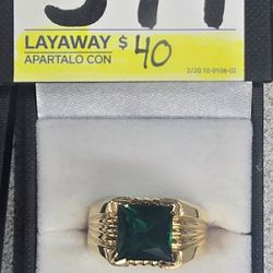 Ring (10K) (Size 10) 