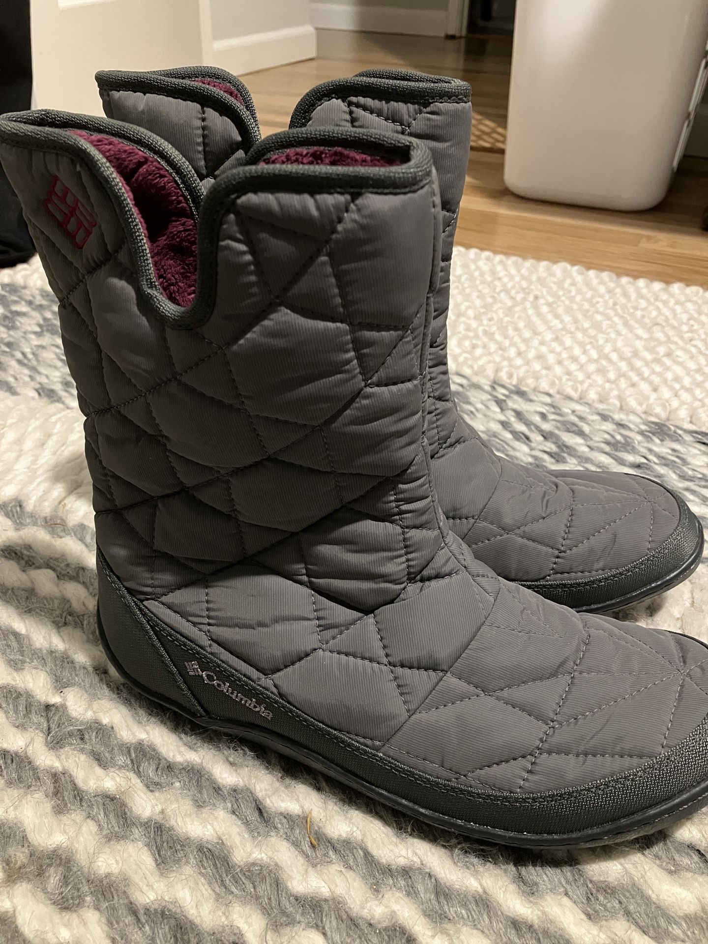 Columbia Snowboots 9.5 Women’s 