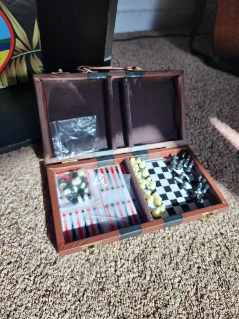 Chess/other Game Minitature Set