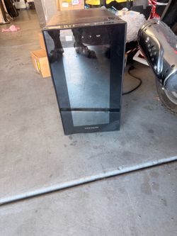Mini Wine Fridge