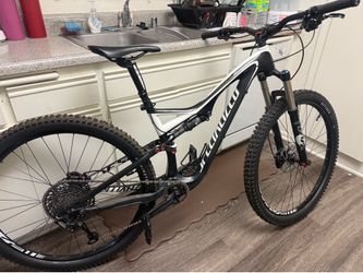 Specialized stumpjumper CARBON