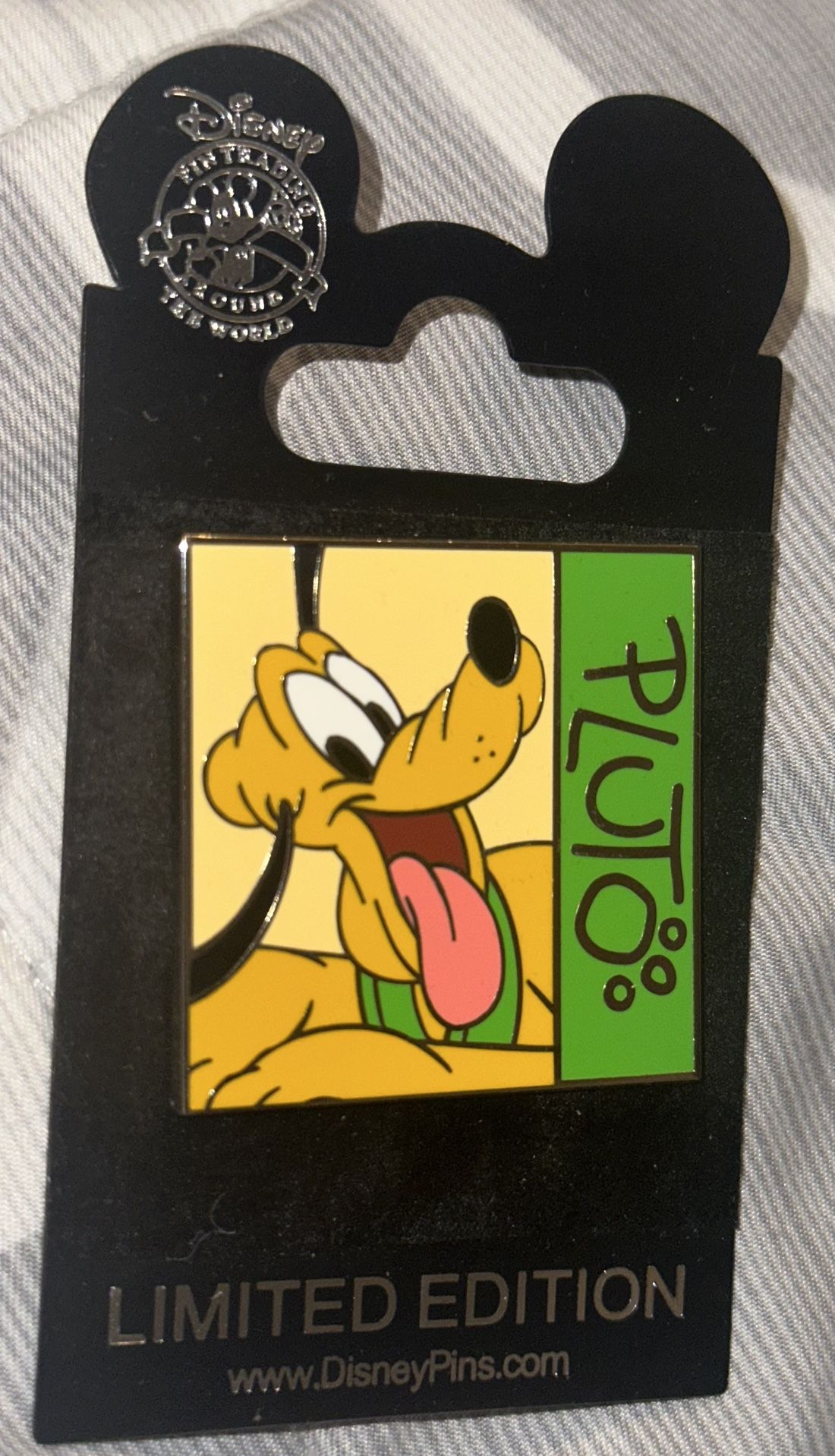 Walt Disney PLUTO Vintage Disney Pin Limited Edition