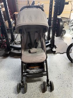 Maxi-Cosi Travel Stroller