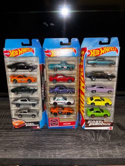 Hot wheels 5 pack