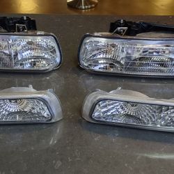 99-06 Chevy Silverado Suburban Tahoe Headlights 