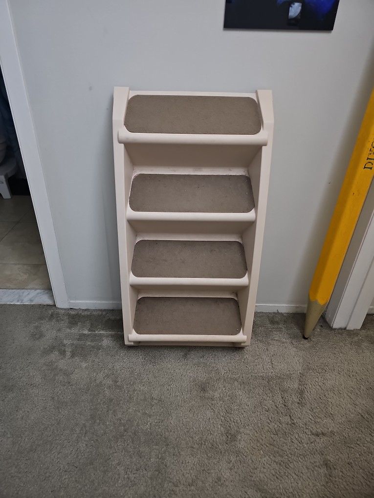 Collapsing Dog Stairs 