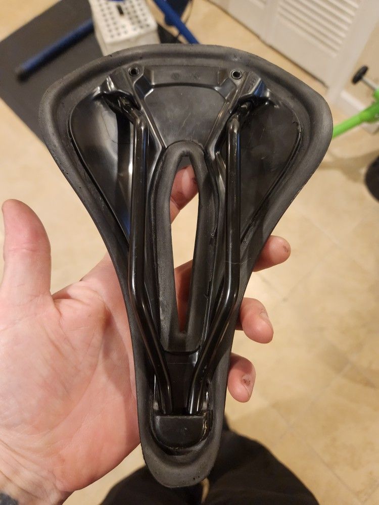 Specialized Power Saddle 143 mm