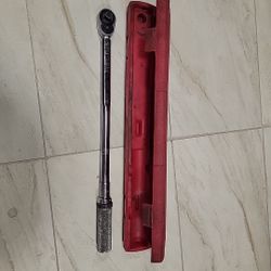 Snap-On 1/2" Drive Torque Wrench, Model QJR-3200B,  Click Type With Case