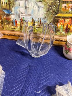 Clear Crystal Art Glass Tulip Bowl