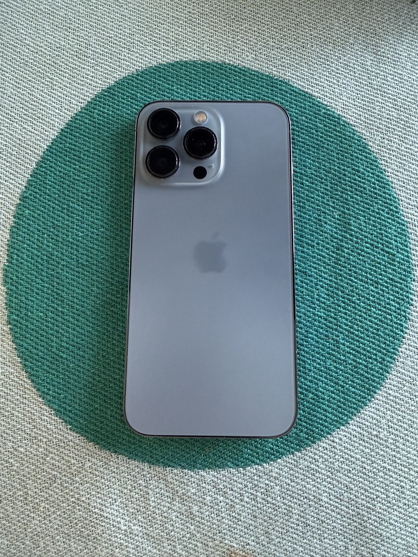 iPhone 13 Pro - Blue - Excellent Condition $550