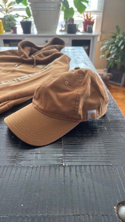 Carhartt hat