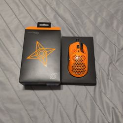 HyperX Pulsefire Haste Gaming Mouse - Naruto