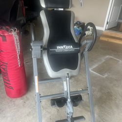 🧘‍♂️ Innova Inversion Table – Comfort Lumbar Support | Great Condition! 🧘‍♀️ 