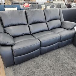 Reclining Sofa Or Love Seat In Stock $799 Each Your Choice 
