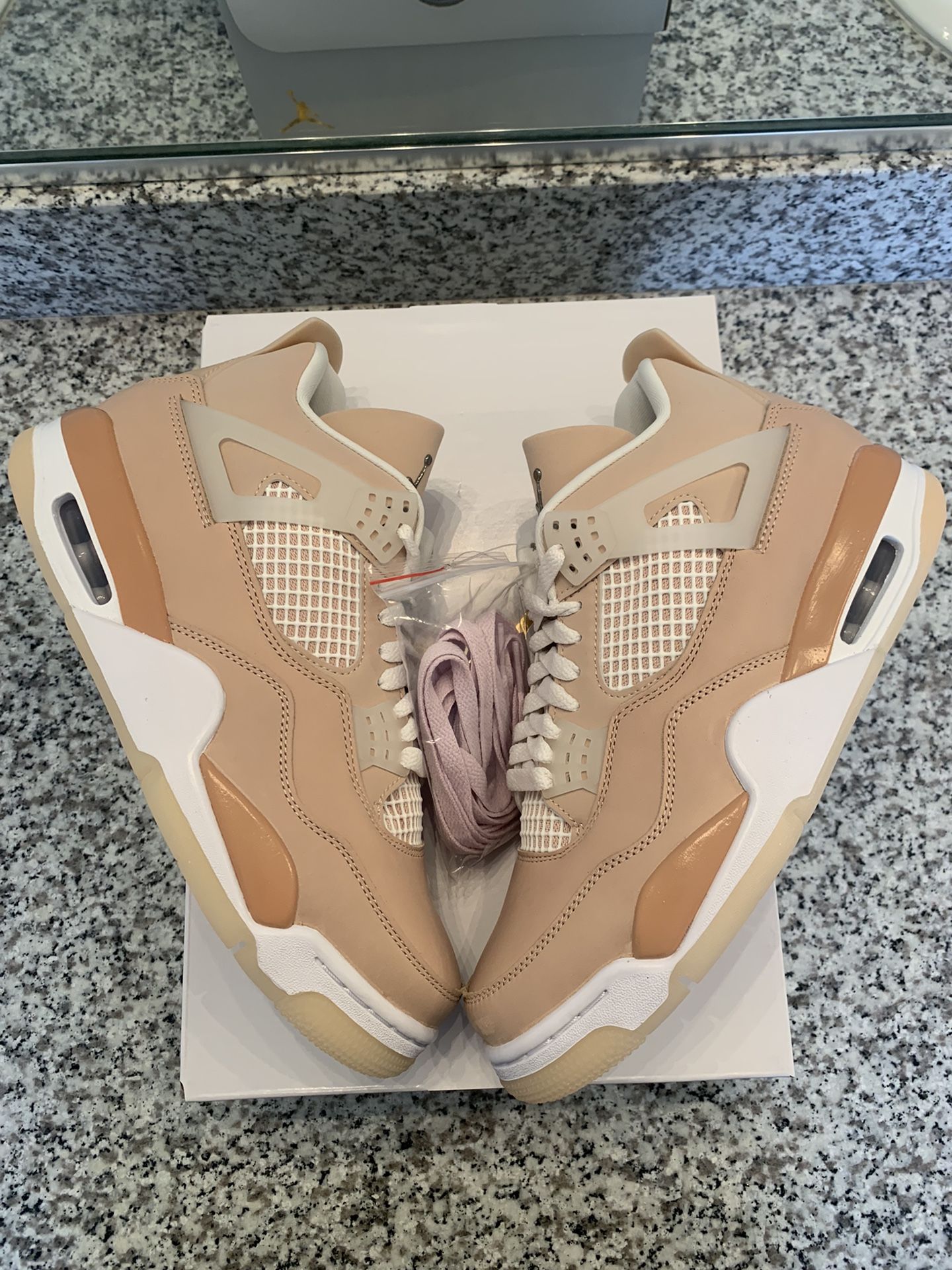 jordan 4 “shimmer” size 9.5w