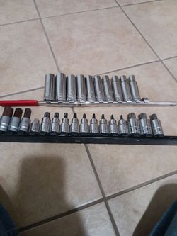 1/2 sockets
