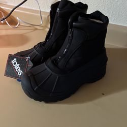 Snow Boots Womens Size 9