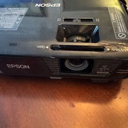EPSON Projector Pro Wireless