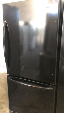 Kenmore Bottom Freezer Black Refrigerator

