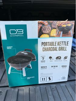 Small portable grill bbq