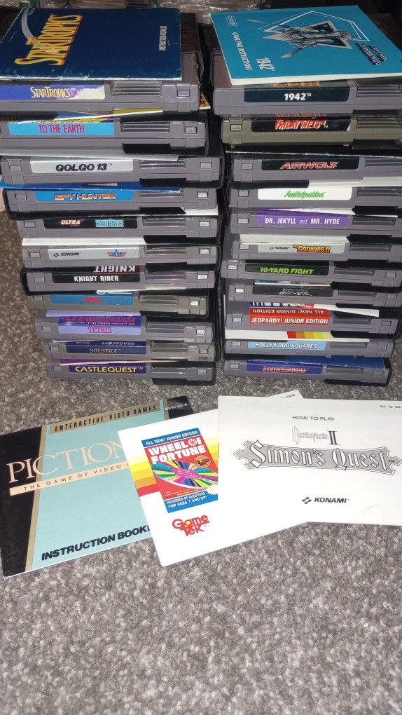 Original Nintendo Cartridges With Booklets