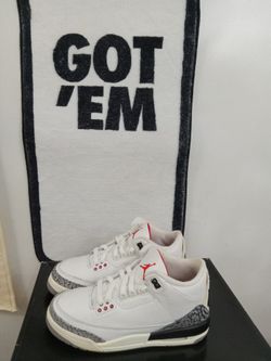Air JORDAN 3 WHITE CEMENT SZ 5.5Y