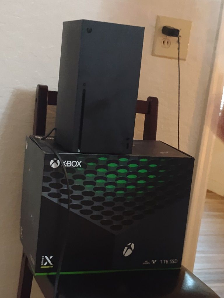 Xbox Series X 450$