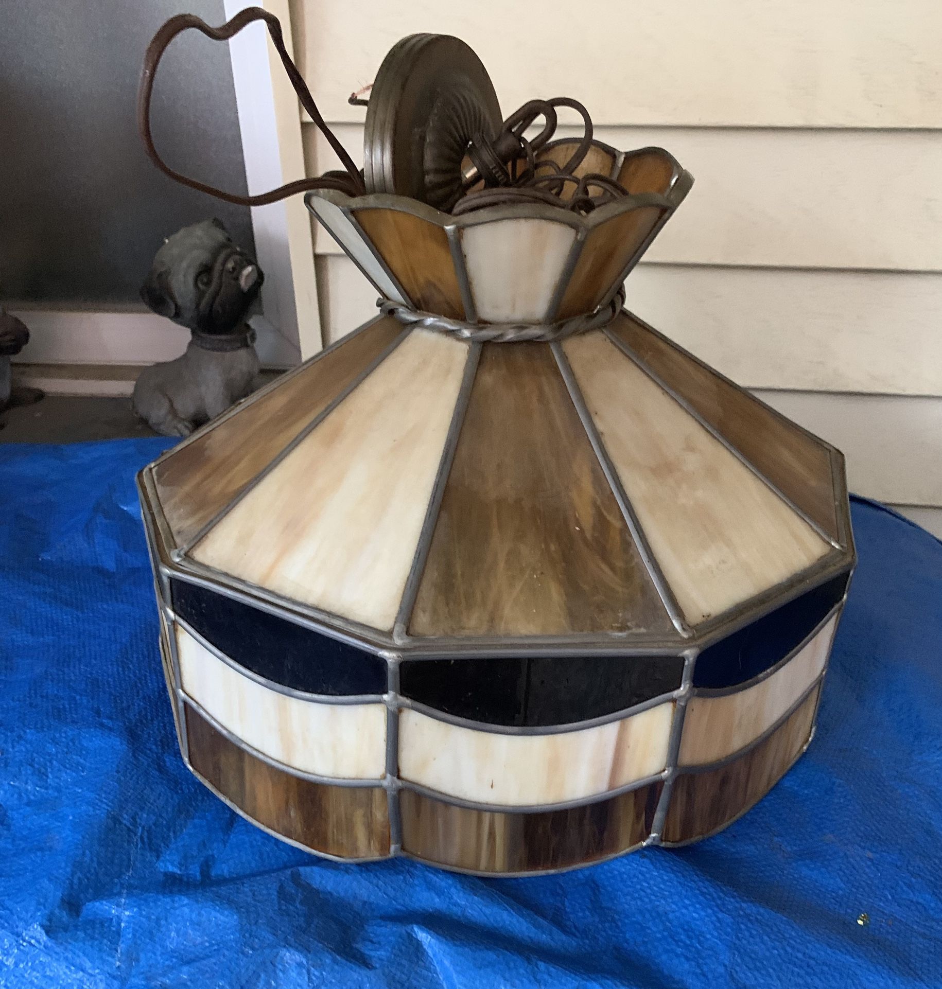Vintage Tiffany Style Hanging Ceiling Light works need a little TLC not perfect