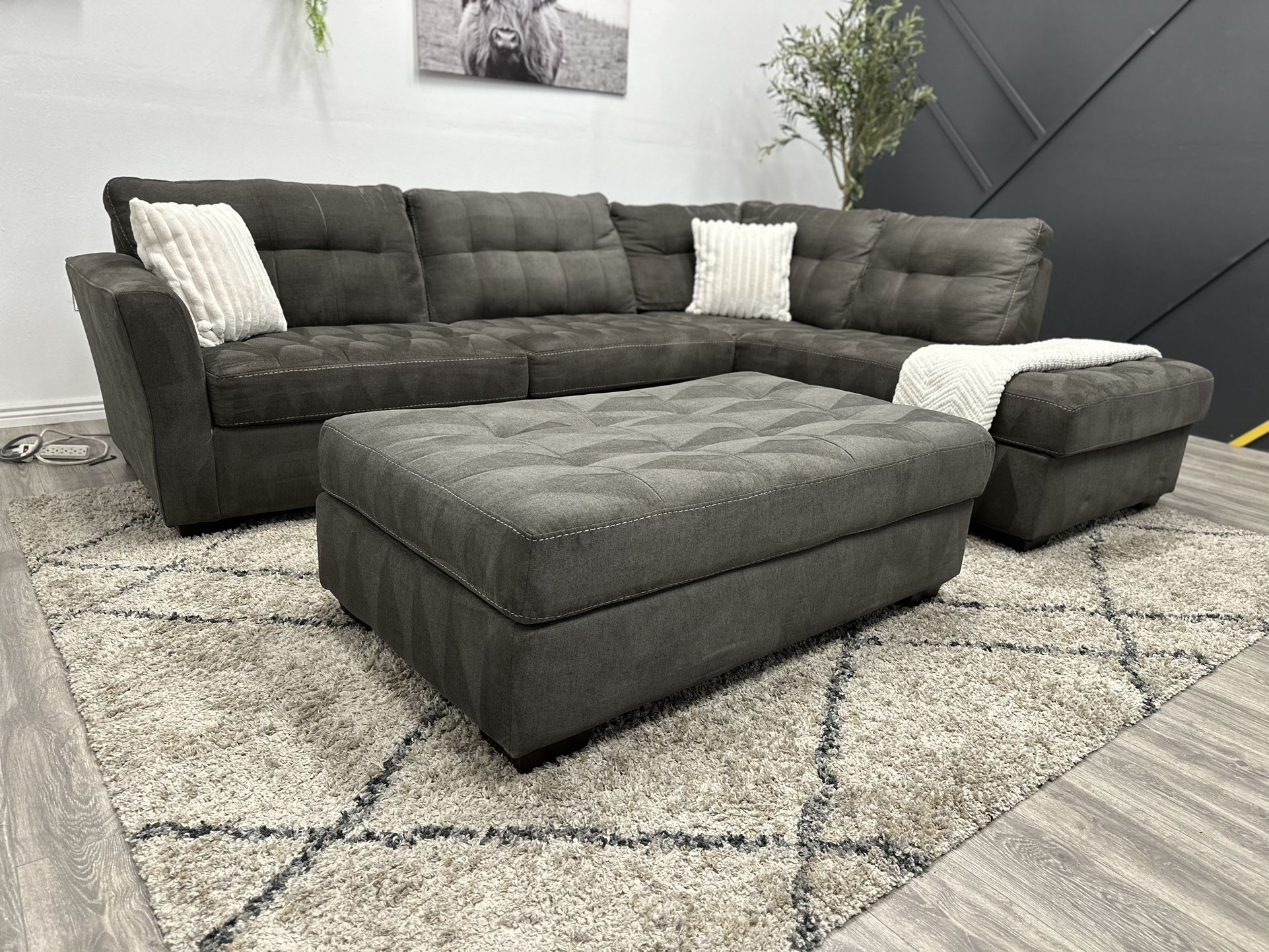 Gray Sectional Couch -Free Delivery 