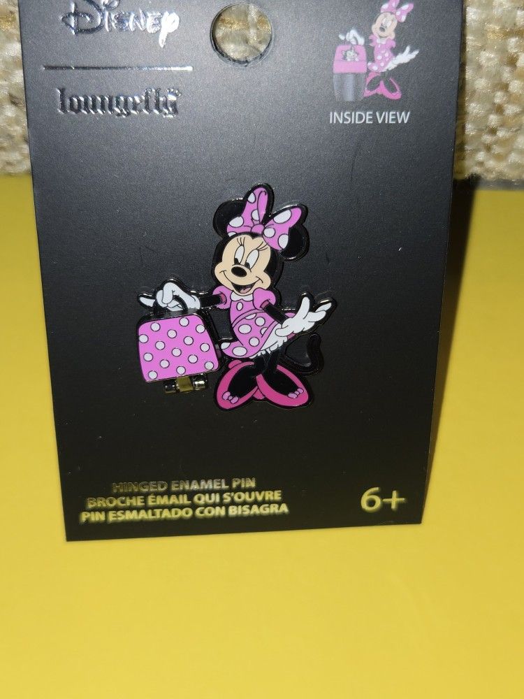 Disney Minnie Mouse Hinged Pin Purse Figaro Inside Enamel Metal Pin 