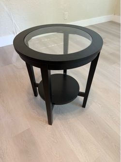 Round table