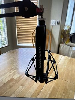 Electro-Voice Shock Mount Model 309A Mic Cradle