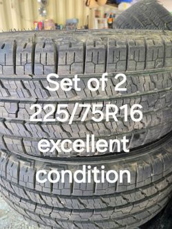 2 Goodyear tires with lots of tread 225/75R16