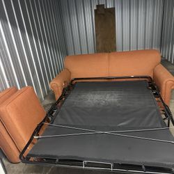 Couch/ futon