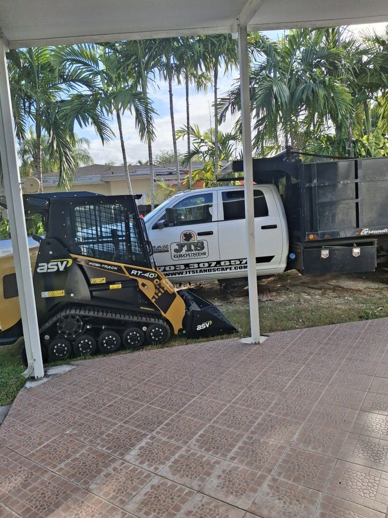 Bobcat Excavadora Volteo