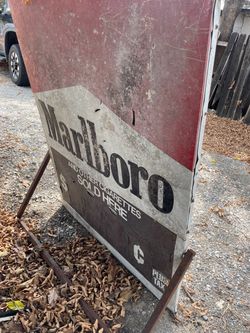 Vintage Marlboro Metal Sign
